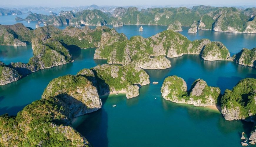 💦💎Discover the Tranquil Beauty of Lan Ha Bay: Vietnam’s Hidden Gem💦💎