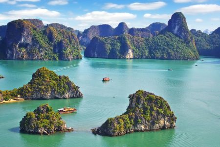 🏝Discover the Tranquility of Trai Bau Area in Ha Long Bay🏝